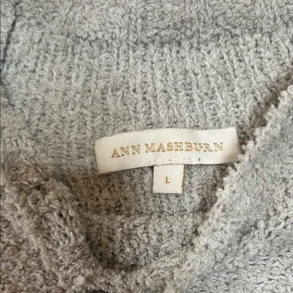 Cotton Cashmere Women's Sweater - Picture 2 of 7